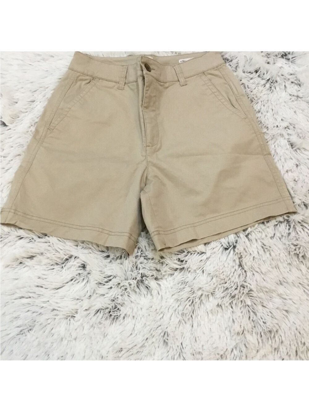 Gap girlfriend khaki button zipper closure shorts Womans size 4 Tall - Picture 2 of 9